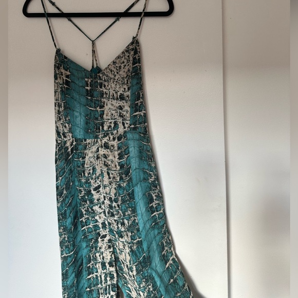 Maxi Snake print jumpsuit - Picture 5 of 6